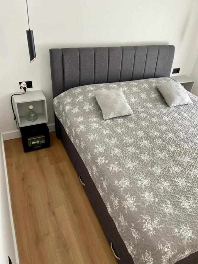 Portum Rooms Zadar Ngoại thất bức ảnh
